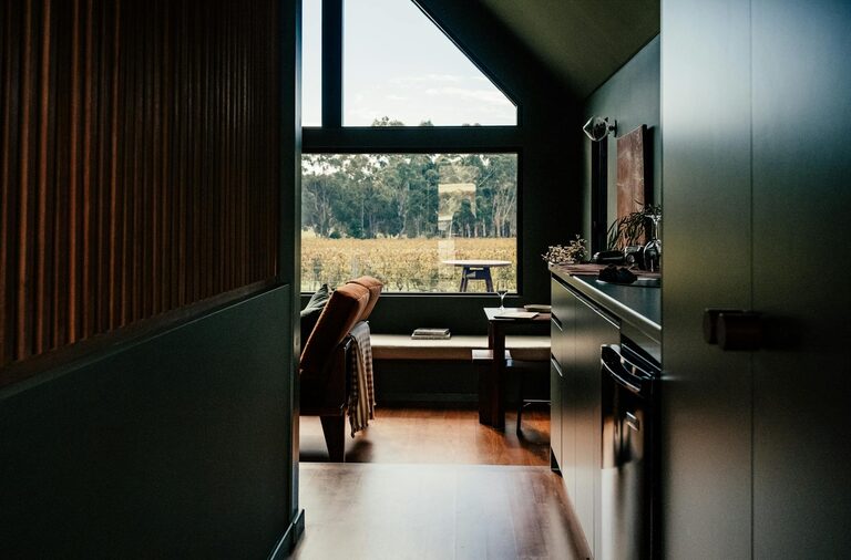 Refresh Your Living Room on a Budget: Easy and Affordable Ideas